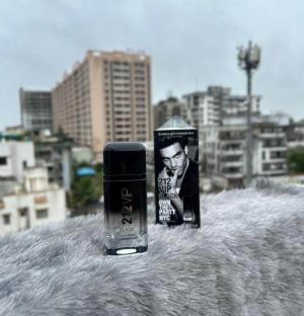 Carolina Herrera 212 Vip Black 100ML