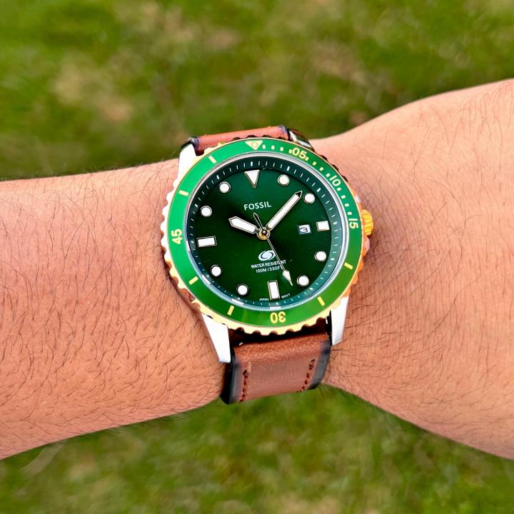 FOSSIL DURO MENS WATCH