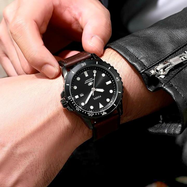FOSSIL DURO MENS WATCH